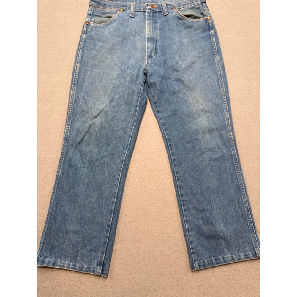 Vintage Wrangler Jeans Mens 34x26 Blue Denim Medium Wash Straight Original Fit